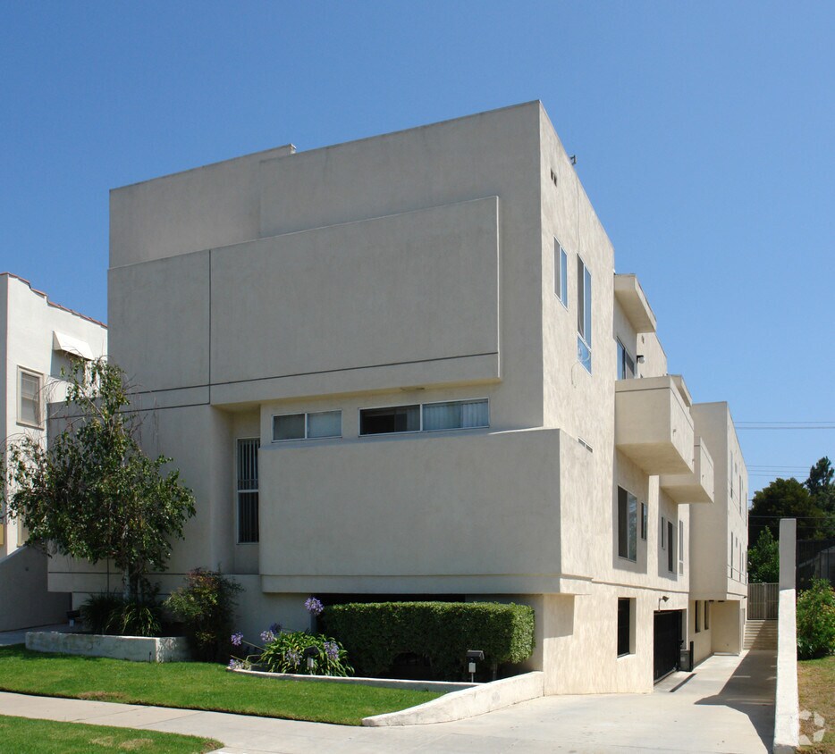 Foto del edificio - 3856 Prospect Ave