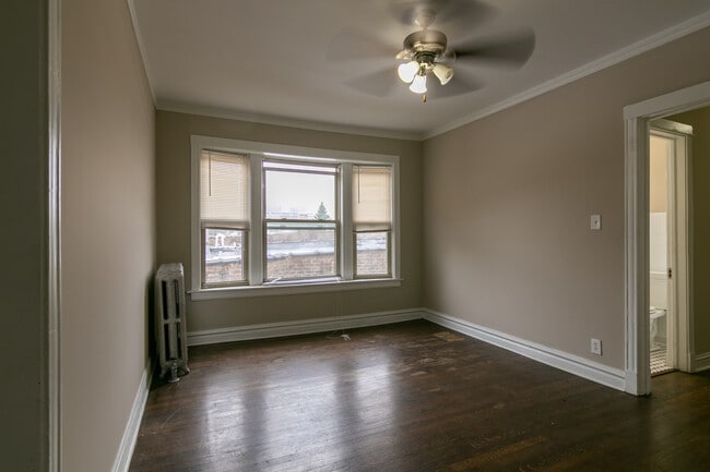 Building Photo - 5419 S Drexel Ave