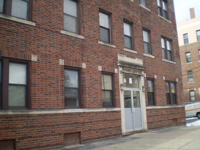 Primary Photo - 13-15 Ridge Rd