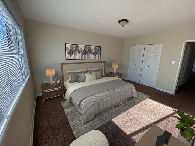 Building Photo - Madison Park Apartments