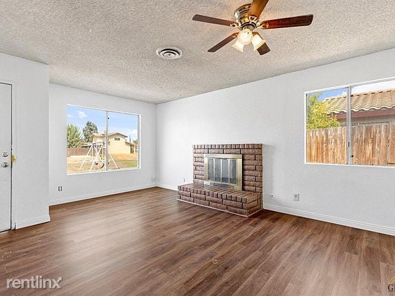 Building Photo - 3 br, 2 bath House - 3713 Adidas Ave