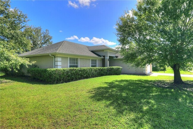 Foto del edificio - 113 Drake Way