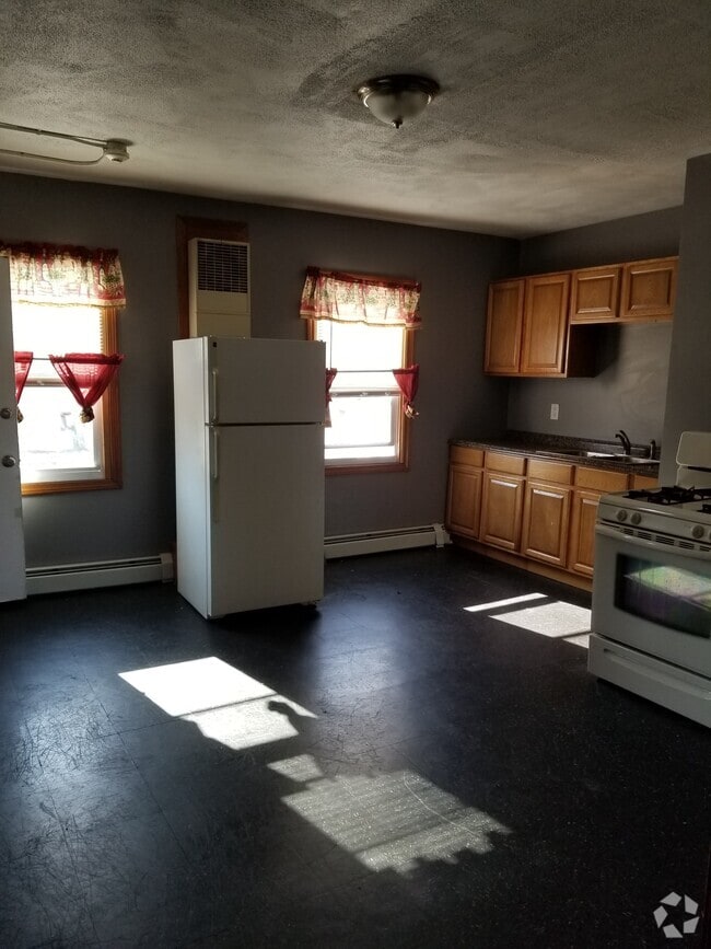 Wanskuck Mill Historic District Apartments under 1,200 Providence