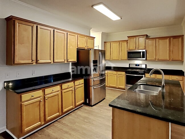 Building Photo - 503 Oriole Farm Trail