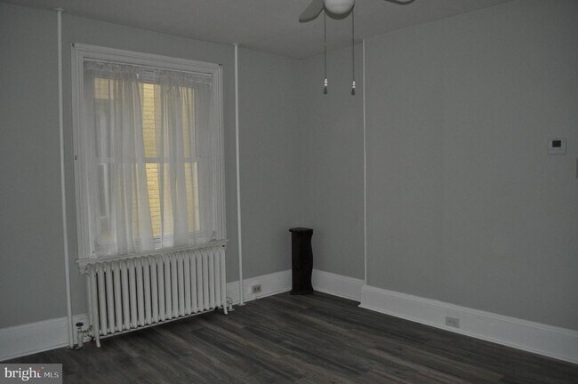Building Photo - 445 Nutt Rd