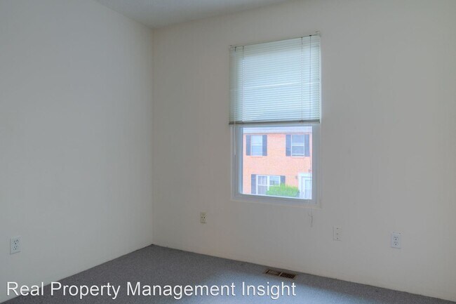 Building Photo - 4 br, 2.5 bath House - 128 Clover Valley C...