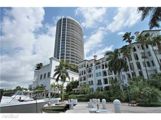 Building Photo - 4100 Island Blvd