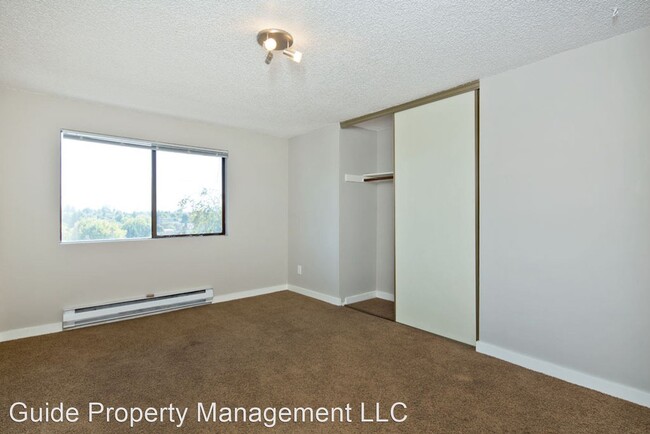 Foto del edificio - 4710 Aurora Ave N