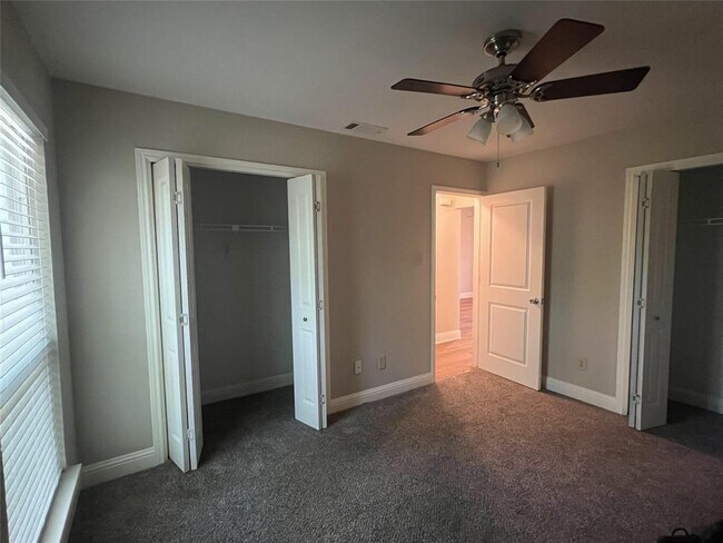 Foto del edificio - 10616 Mellow Meadow Dr
