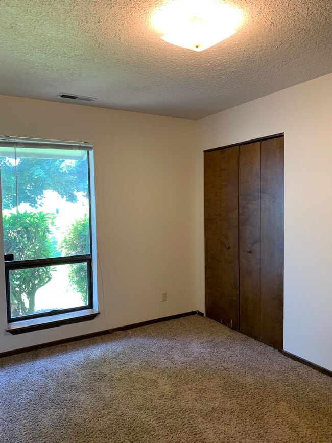 Foto del edificio - 3 Bedroom 2 Bath single family home