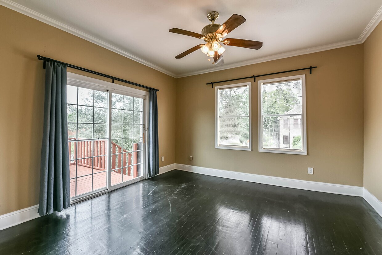 Foto principal - 2801 Southmore Blvd