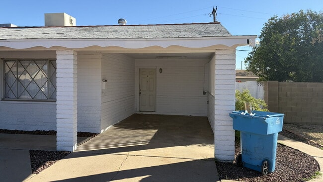 Photo - Mid-Century Dream with Beautiful POOL !!! Apartment