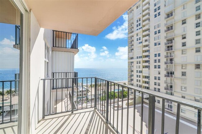 Foto del edificio - 101 Briny Ave