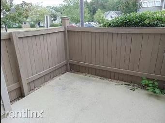 Building Photo - 2 br, 2.5 bath Townhome - 808 Settlement Dr