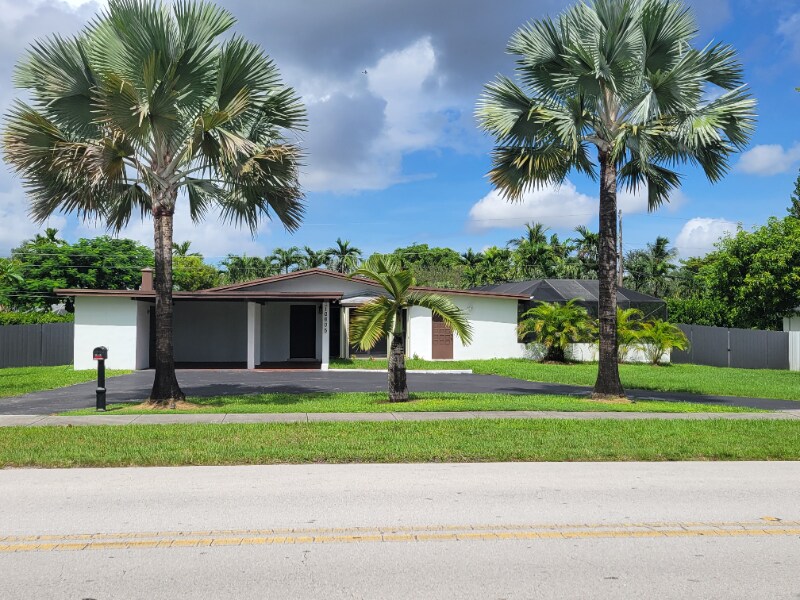 Foto principal - 10605 SW 112th St