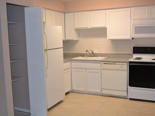 Primary Photo - Beltrees Plaza Apartments - 211