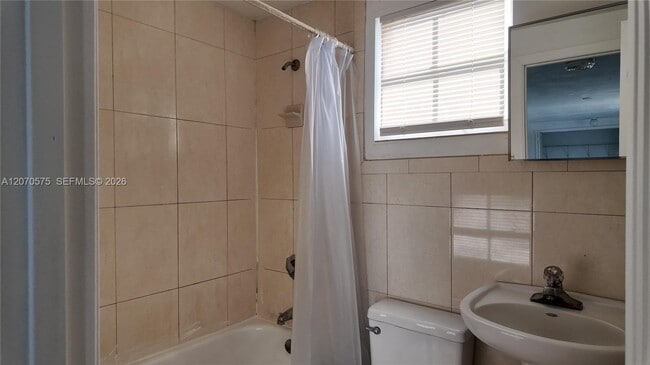 Foto del edificio - 9815 SW 51st Terrace