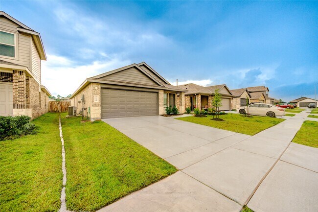 Foto del edificio - 5618 Redstone Gardens Dr