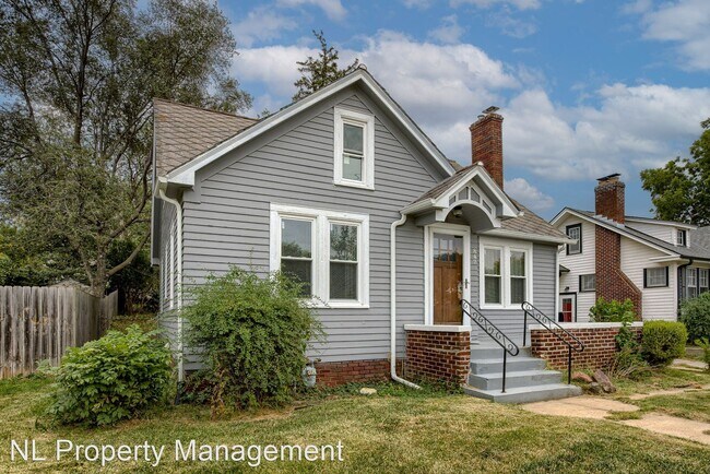 Building Photo - 3 br, 2 bath House - 847 S 60th Street