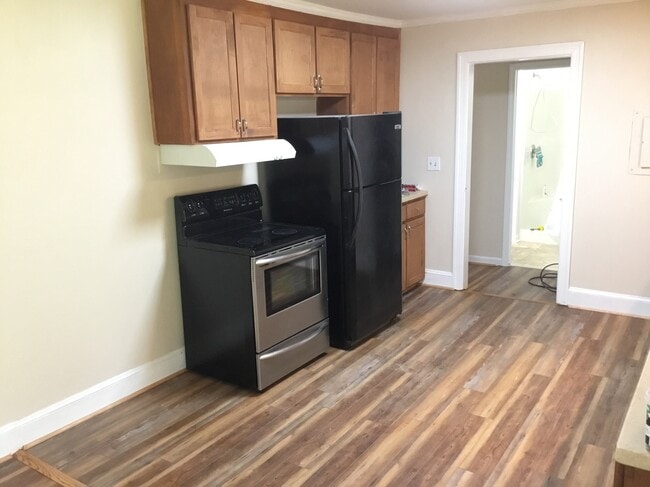 Foto del edificio - 3135 Brooks Farm Rd