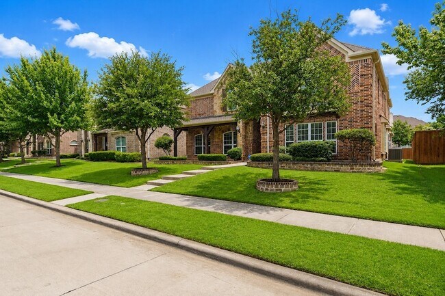 Building Photo - 3167 Izabella Ct