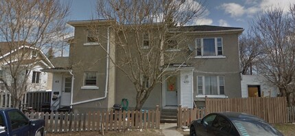 Building Photo - 412 Monck St