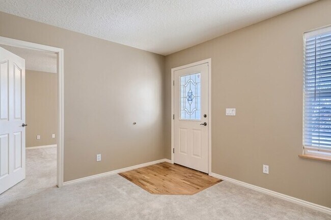 Foto del edificio - 421 S Fort Lane, Layton, UT, 84041