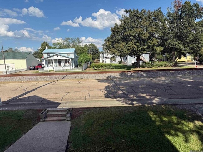 Building Photo - 23930 Railroad Ave