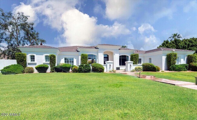 Foto del edificio - 6404 E Gainsborough Rd