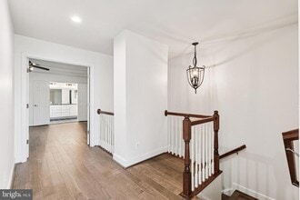 Building Photo - 14551 Crossfield Way