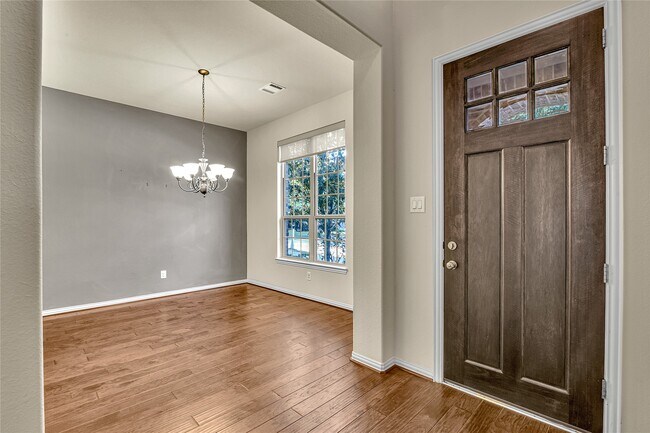 Building Photo - 8163 Little Scarlet St