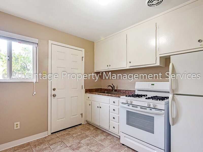 1513 Mono Ave Unit 2, San Leandro, CA 94578 Apartment for Rent in San