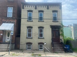 Building Photo - 120 Jefferson St