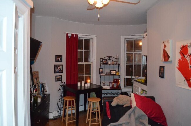 Foto del edificio - 28 S Huntington Ave