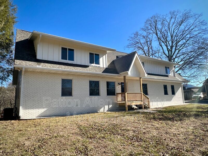 24 Crestview, Asheville, NC 28803 Condo for Rent in Asheville, NC