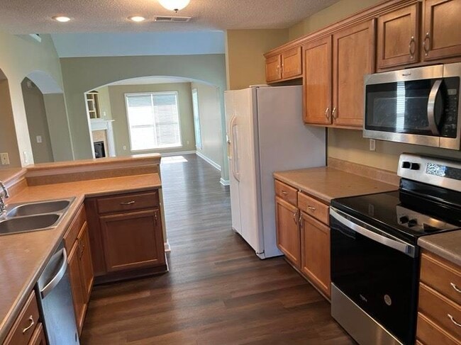 Foto del edificio - 7513 Easterly Ln