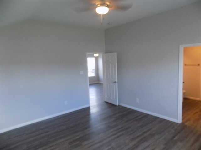 Foto del edificio - 21711 Falcongate Ct