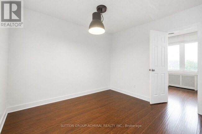 Photo du bâtiment - 193 1/2 BALDWIN STREET