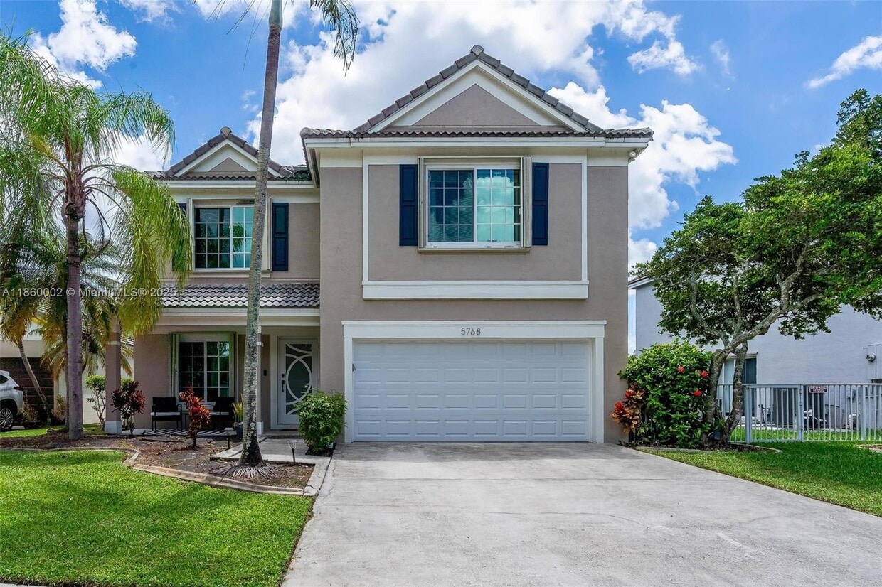 Foto principal - 5768 S Plum Bay Pkwy