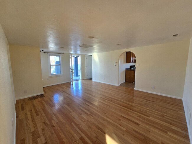 Building Photo - 3117-E 1/2 E 1/2 Rd