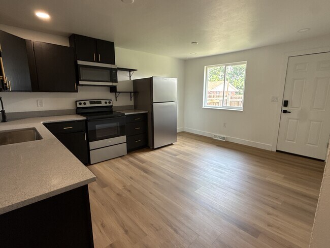 Foto del edificio - 230 N 11th Ct