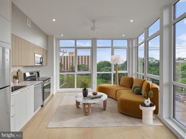 Foto del edificio - 815 Poplar St
