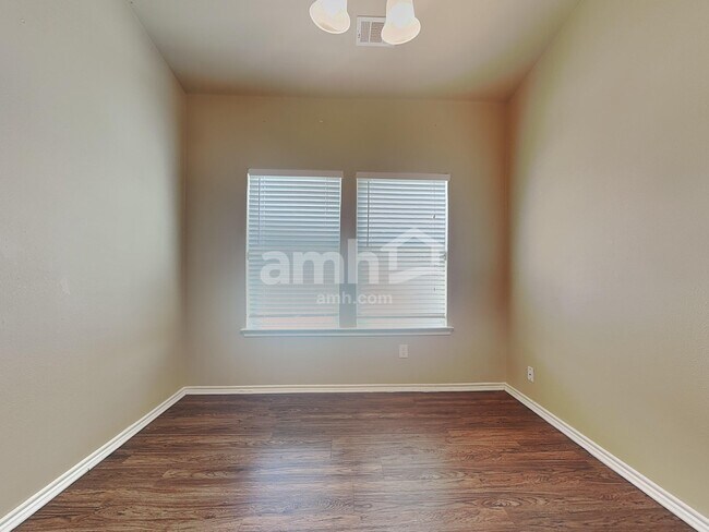 Foto del edificio - 9000 Stone Mill Ln