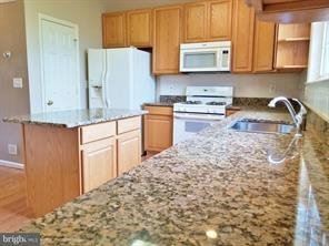Building Photo - 4 br, 3.5 bath House - 1 Bells Ridge Drive