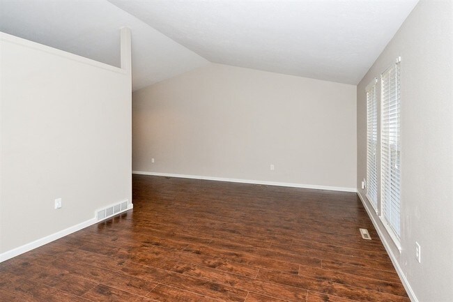Building Photo - 1589 Myrtle St