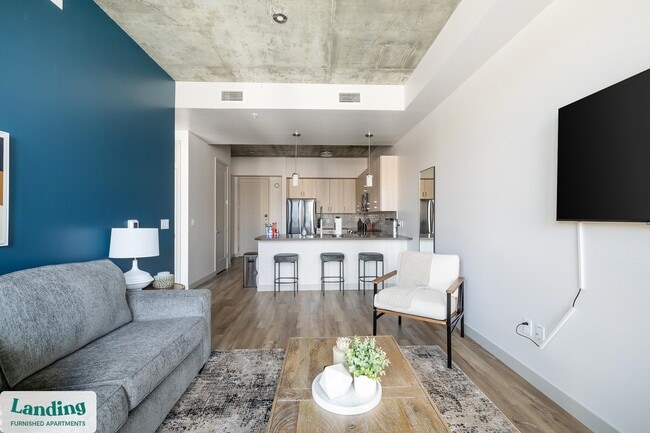 Building Photo - 151 S State St