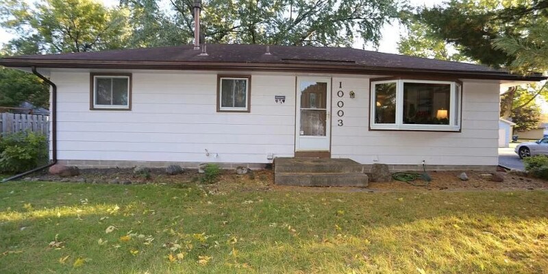 Primary Photo - Maple Grove