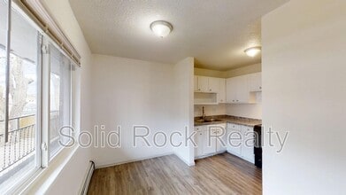 Building Photo - 1411 S Corona Ave