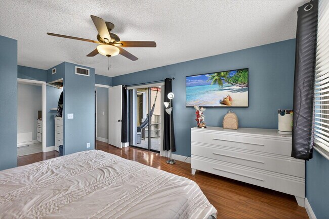 Foto del edificio - 8164 Thames Blvd