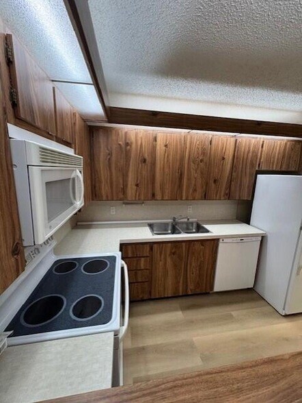 Foto del edificio - 1113 11th Ln